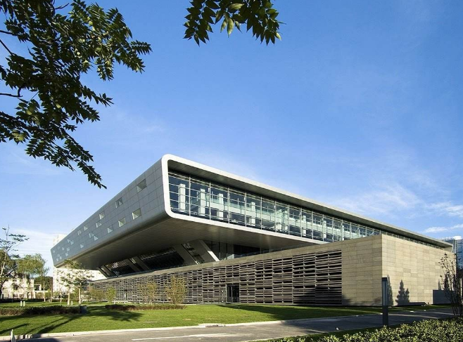 要求高校圖書館設(shè)計(jì)成為綠色建筑的原因！